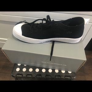 Palladium sneakers 9